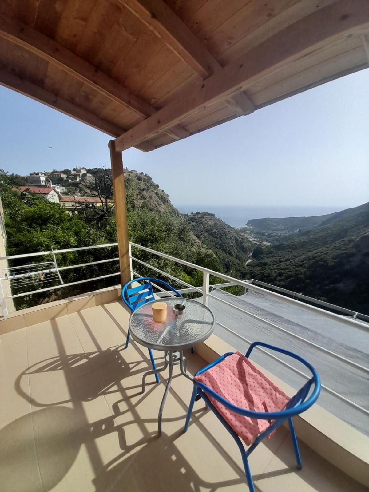 Apartment Sofia's Himare